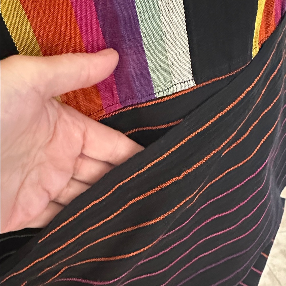 Vintage Scarf / Shawl • Rainbow • Like New - Picture 2 of 5